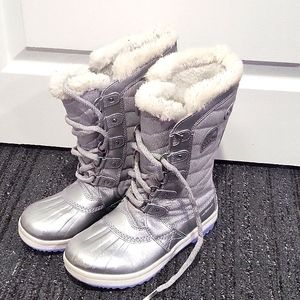 Sorel boots frozen